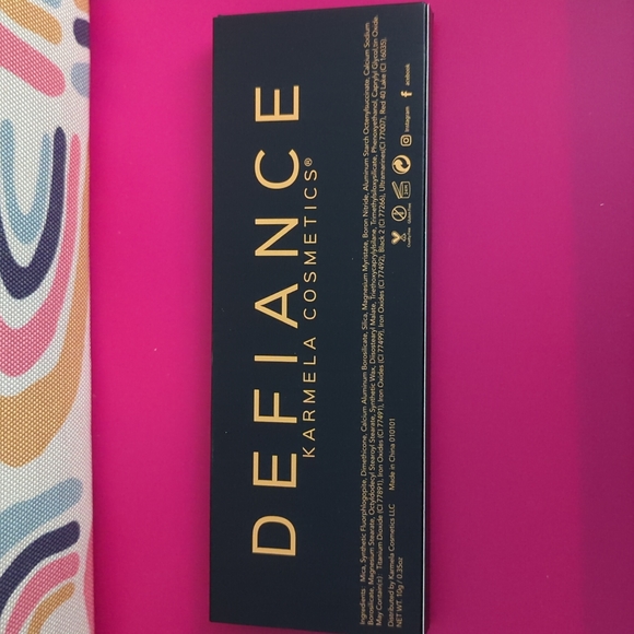 Karmela Cosmetics Defiance Eyeshadow Palette - Picture 3 of 3